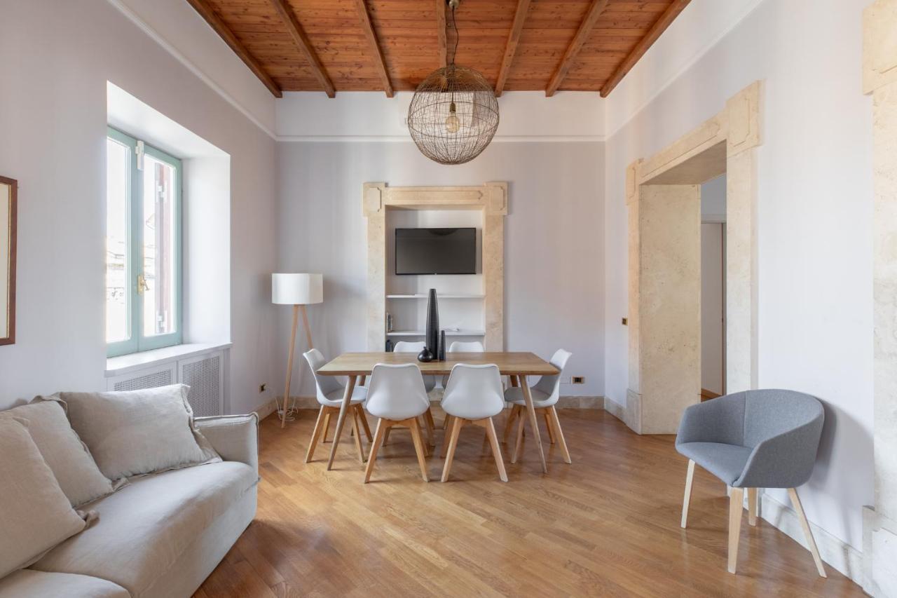 דירות רומא Iflat Monti Penthouse Panoramic View מראה חיצוני תמונה