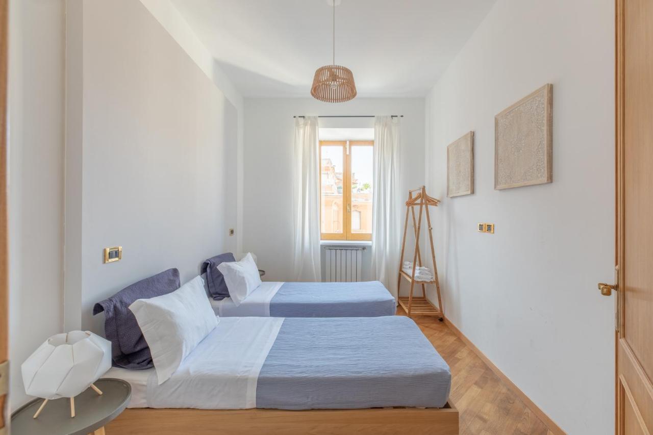דירות רומא Iflat Monti Penthouse Panoramic View מראה חיצוני תמונה