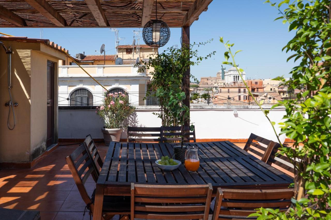 דירות רומא Iflat Monti Penthouse Panoramic View מראה חיצוני תמונה